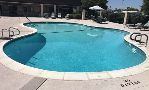 Wetworks Pool Care 30732 Early Round Dr, Canyon Lake California 92587