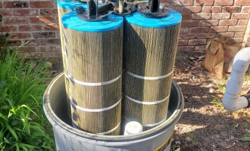 Rogelio Pool Cleaning-Pool Maintenance in Castro Valley CA-General Landscaping