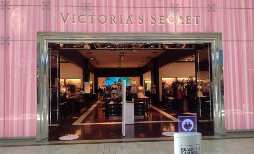 Victoria's Secret & PINK by Victoria's Secret