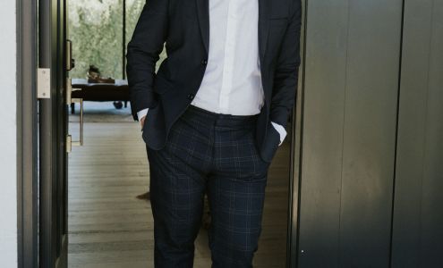 Nestor Aguilar - The Valley’s Realtor