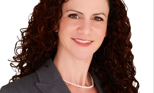 Lilli Schipper at LoKation Real Estate