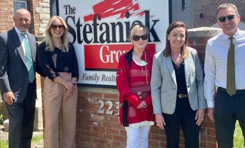 The Stefaniak Group LLC