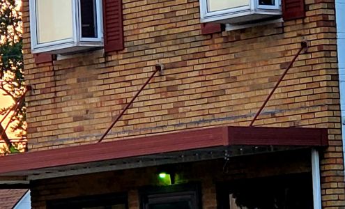 Rocky's Flowers 626 W Nat'l Ave, West Terre Haute Indiana 47885