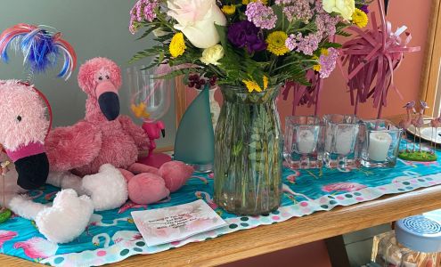 Burke's Hollow Florist on the Westside