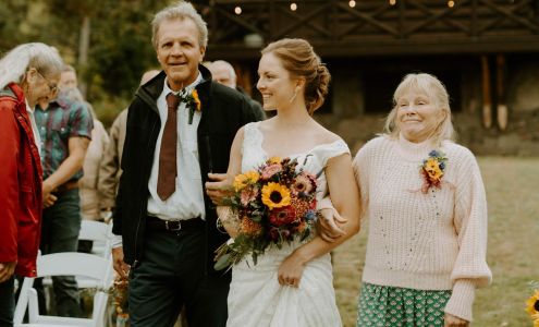 Bloomers Floral & Gift 501 E Sheridan St, Ely Minnesota 55731