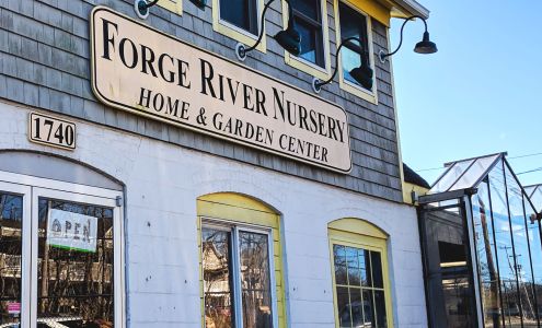 Sandy's Garden Center at Forge River Nursery