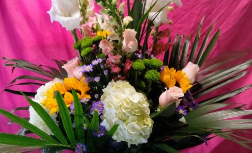 FLORAL RENDITIONS FLORIST AND EVENTS