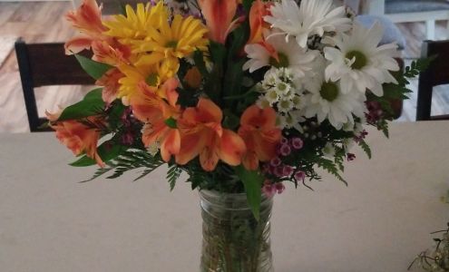 Nature's Designs Flowers 205 E Main St C, Waverly Tennessee 37185