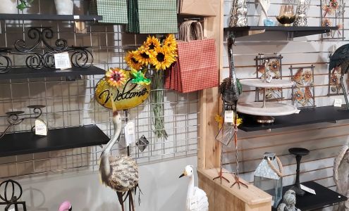 Rooted: Lester’s Plant Market 201 Interstate W, I-30, Mt Vernon Texas 75457