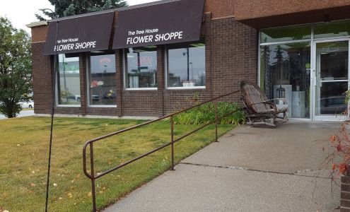 The Tree House Flower Shoppe