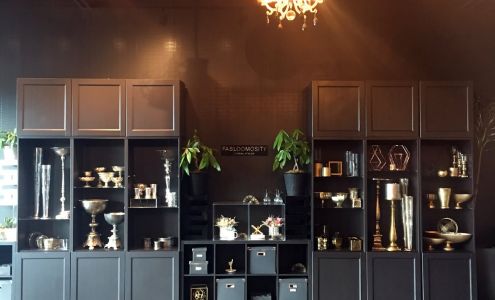 FaBLOOMosity Floral Atelier