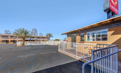 Econo Lodge On Historic Route 66