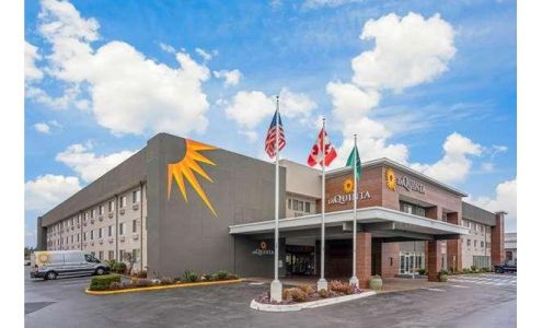 La Quinta Inn & Suites by Wyndham Seattle Federal Way