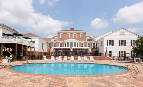 Virginia Crossings Hotel & Conference Center, Tapestry Collection by Hilton