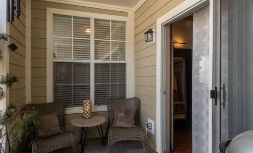 The Lakes At Turtle Creek Apartment Homes