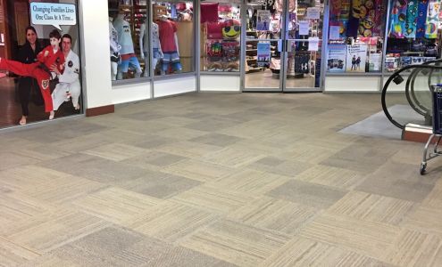 Denny's Fashion, Style, For All