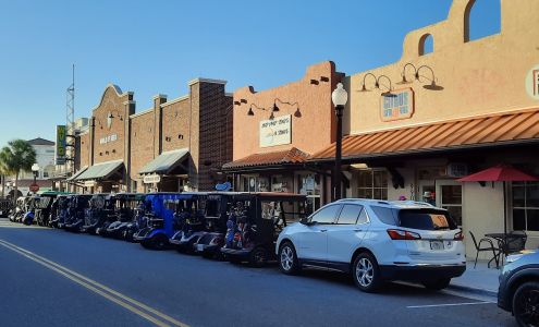 La Plaza Grande South