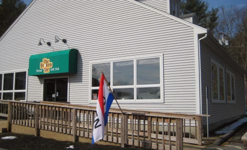The Broken Tee Virtual Golf Club 166 County St, Lakeville Massachusetts 02347