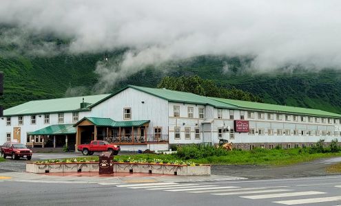 Mountain Sky Hotel & Suites Valdez