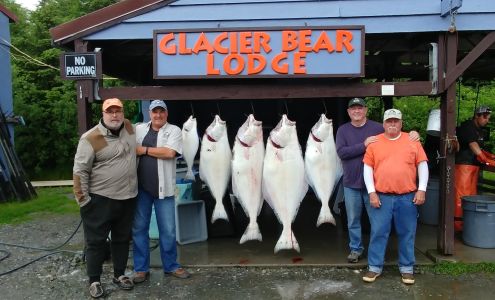 Glacier Bear Lodge Inc Yakutat