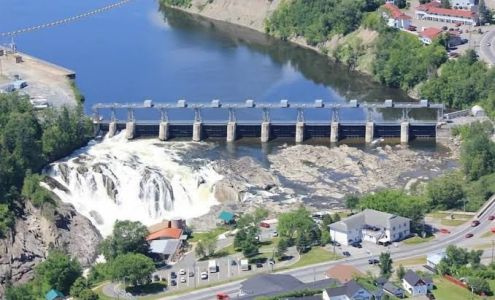 Hill Top Motel & Restaurant