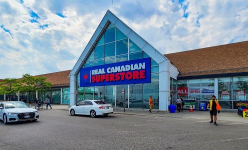 Real Canadian Superstore Mavis Road Mississauga