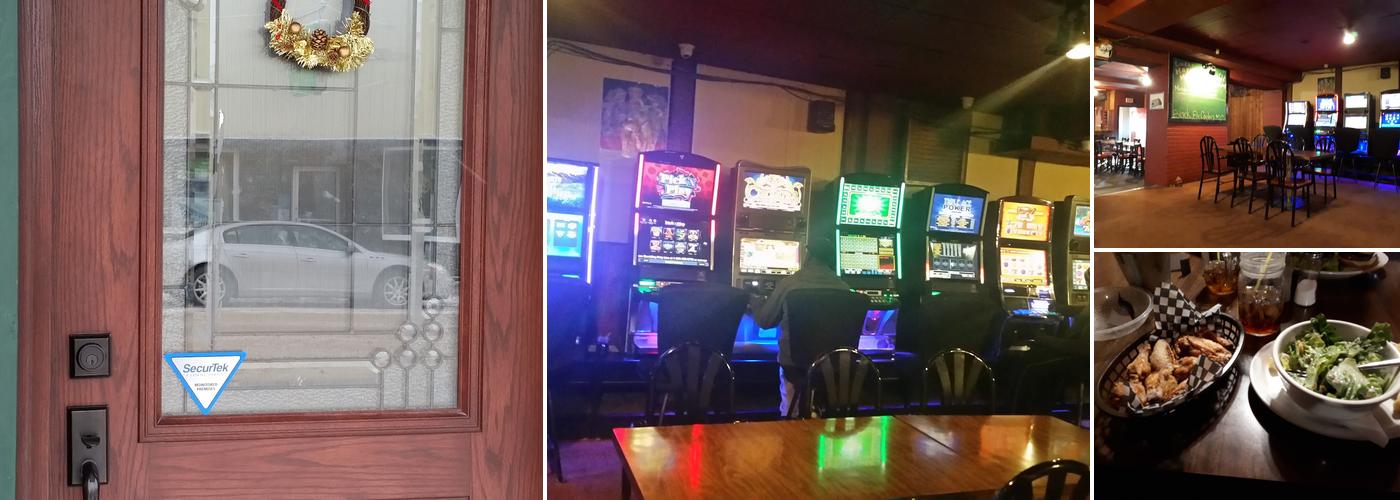 The Uptown Old western country bar since 1879