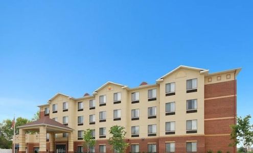 Comfort Inn & Suites Montgomery Eastchase