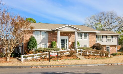 Addison Park Apartments