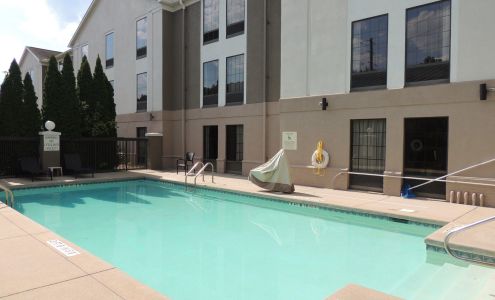 Holiday Inn Express & Suites Birmingham NE - Trussville, an IHG Hotel