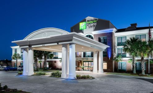 Holiday Inn Express & Suites Florence I-95 & I-20 Civic Ctr, an IHG Hotel