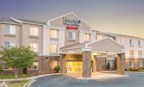 Fairfield Inn & Suites Columbus
