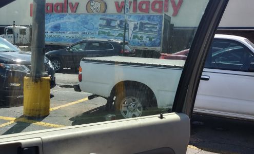 8 Mile Shopping Center