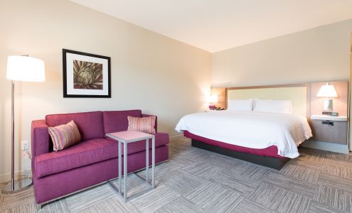 Hampton Inn & Suites Fayetteville