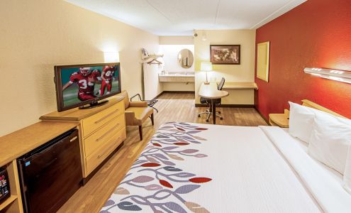 Red Roof Inn Greensboro Airport