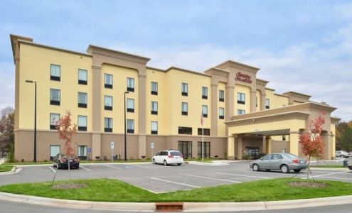 Hampton Inn & Suites Shelby