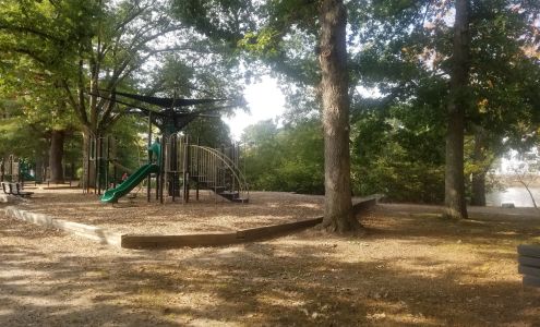 Auburndale Park Auburndale