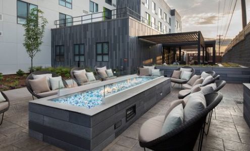 Courtyard Russellville