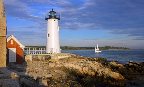 Portsmouth Harbor Lighthouse New Castle