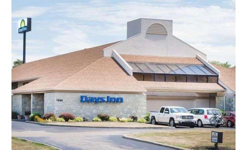 Days Inn by Wyndham Middleburg Heights