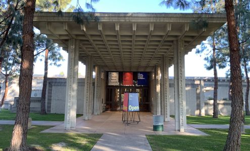 Los Angeles Municipal Art Gallery