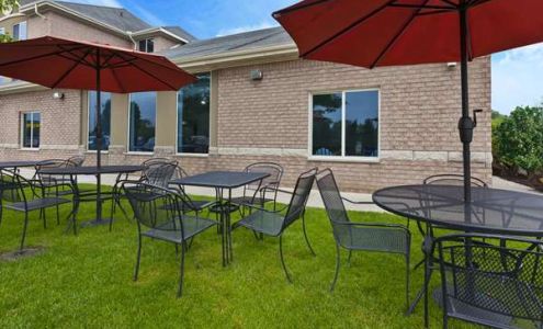 Comfort Inn & Suites