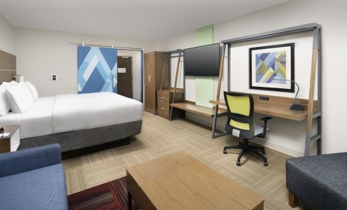 Holiday Inn Express Knoxville-Strawberry Plains, an IHG Hotel