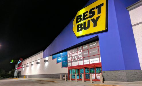 Town & Country Commons