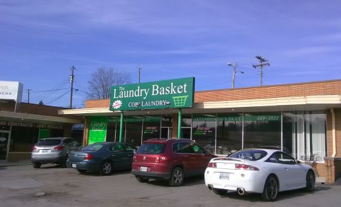 Broad Rennoc Shopping Center