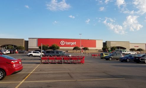 University Crossings Shopping Center of Mishawaka
