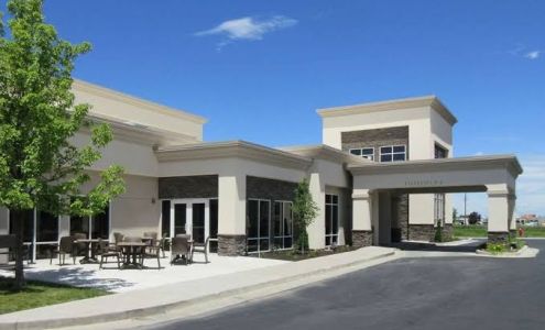 Comfort Inn & Suites Logan Near University