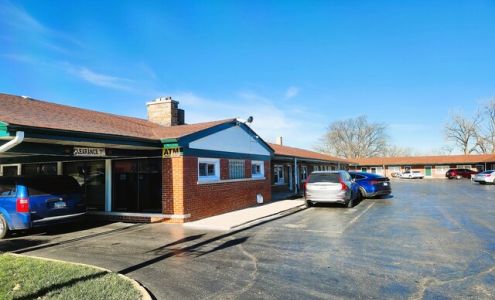Manor Motel By OYO Near Oak Brook/Chicago Westchester