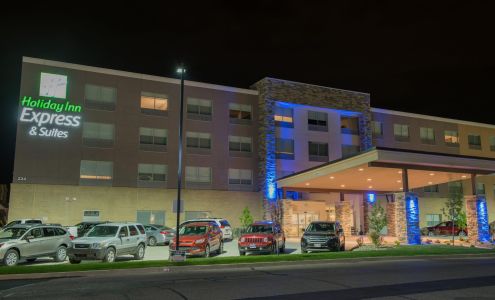 Holiday Inn Express & Suites Louisville N - Jeffersonville, an IHG Hotel