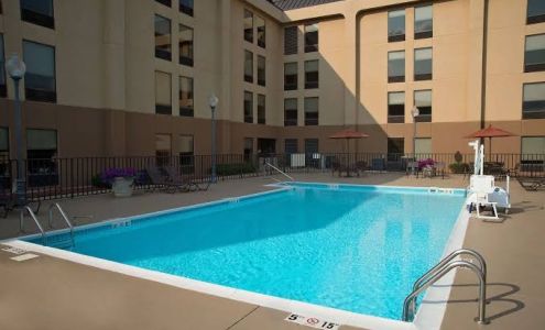 Hampton Inn Louisville-Airport